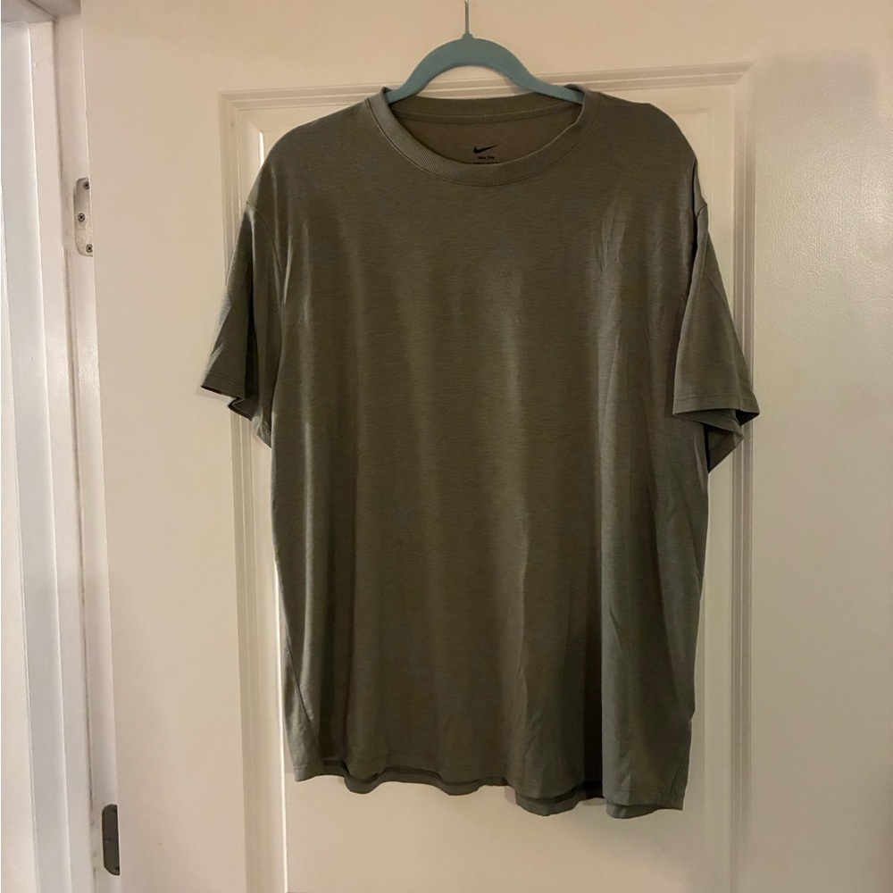 Nike Women’s Oversized Short Sleeve Tee